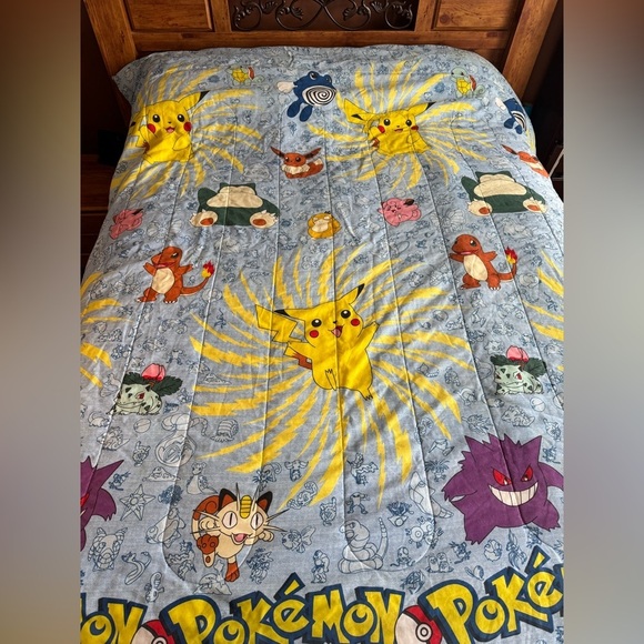 Vintage 90's Pokemon Comforter Blanket Nintendo Pikachu Charmander Eevee Snorlax - Picture 2 of 13